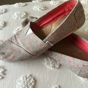 TOMS Pink Flamingo Print Classic Slip-On Flats Lightweight Womens Size 9.5